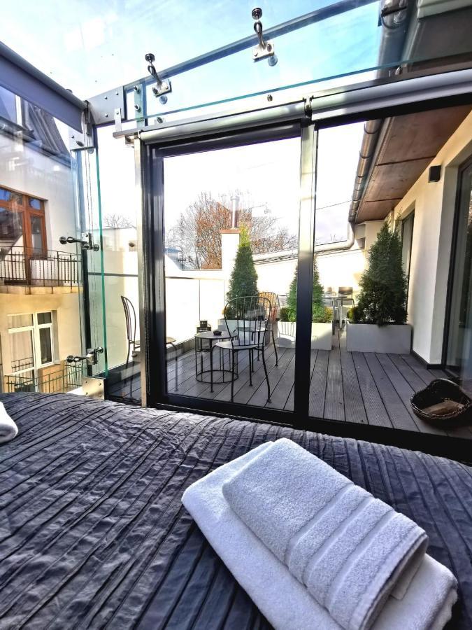 Main Square Studio With Terrace & Air Condition Cracovia Exterior foto